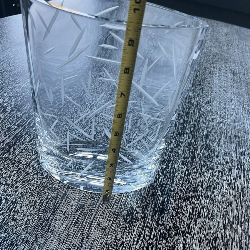 Nambe MOTUS Glass Etched‎ Vase Used 9.5 x 7.0 x 2.5 Inches